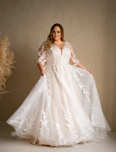 Plus size wedding dress nederland